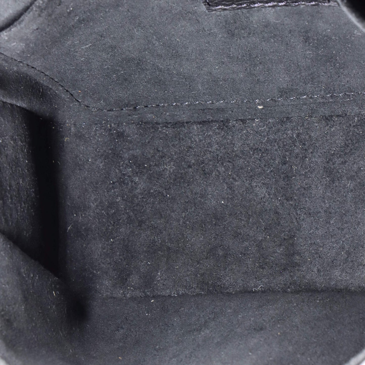 Louis Vuitton Lockme Tender Handbag Leather