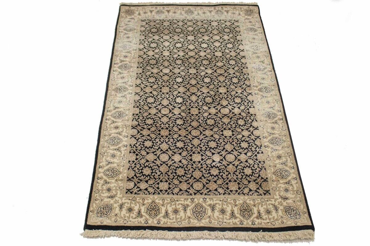 Oriental Rug Extra Fine Herati Floral Classic