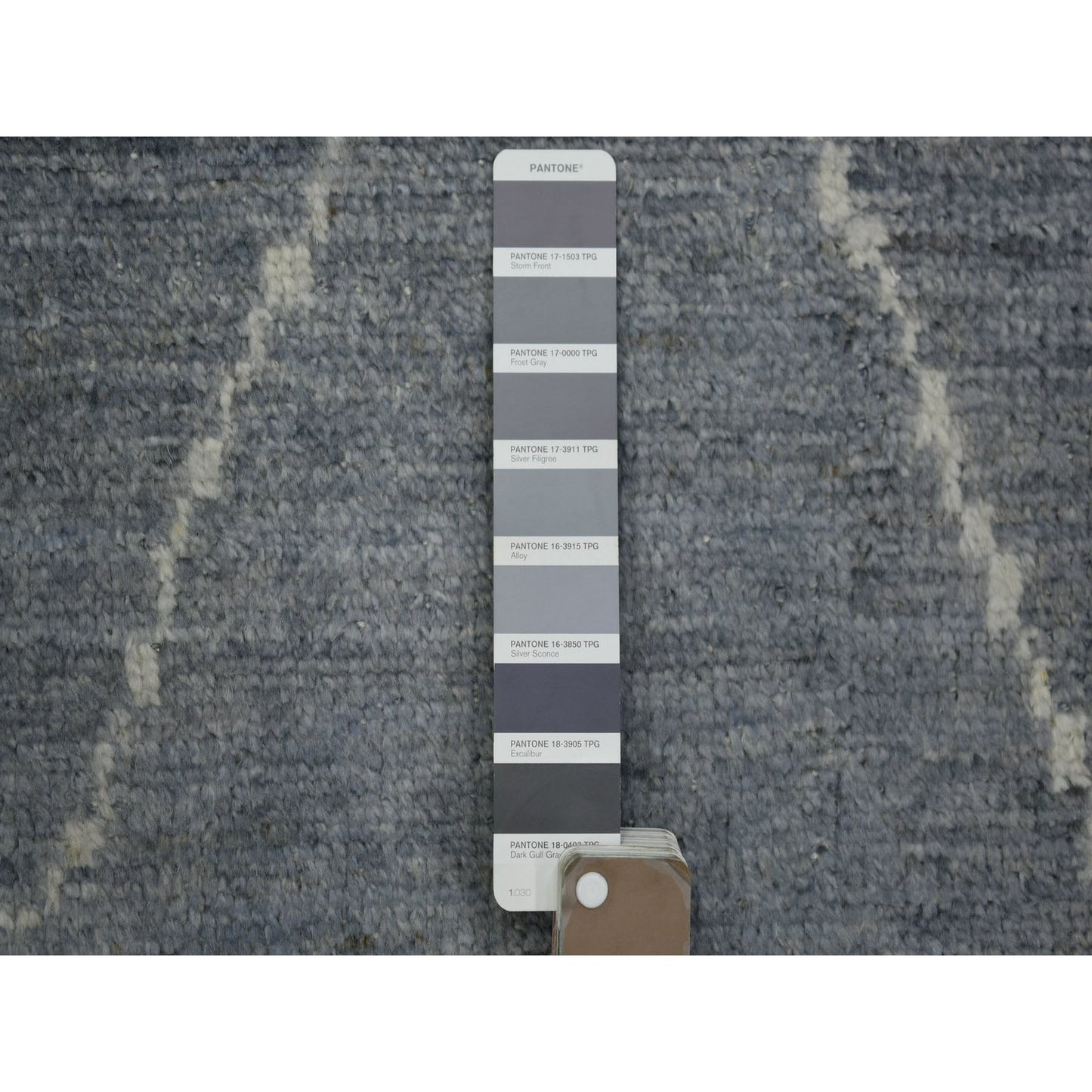 8'6"X11'6" Gray, Hand Knotted, Moroccan Berber, Soft Wool Rug