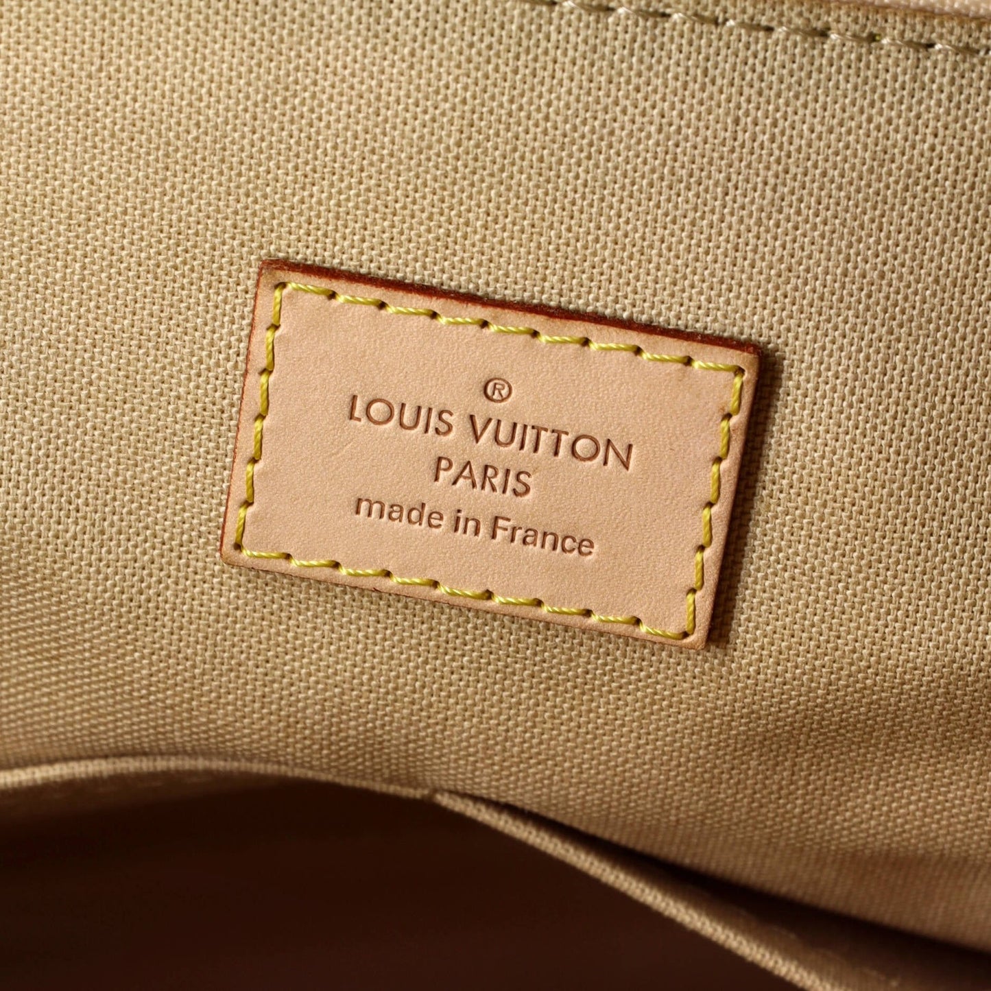 Louis Vuitton Siracusa Handbag Damier Mm