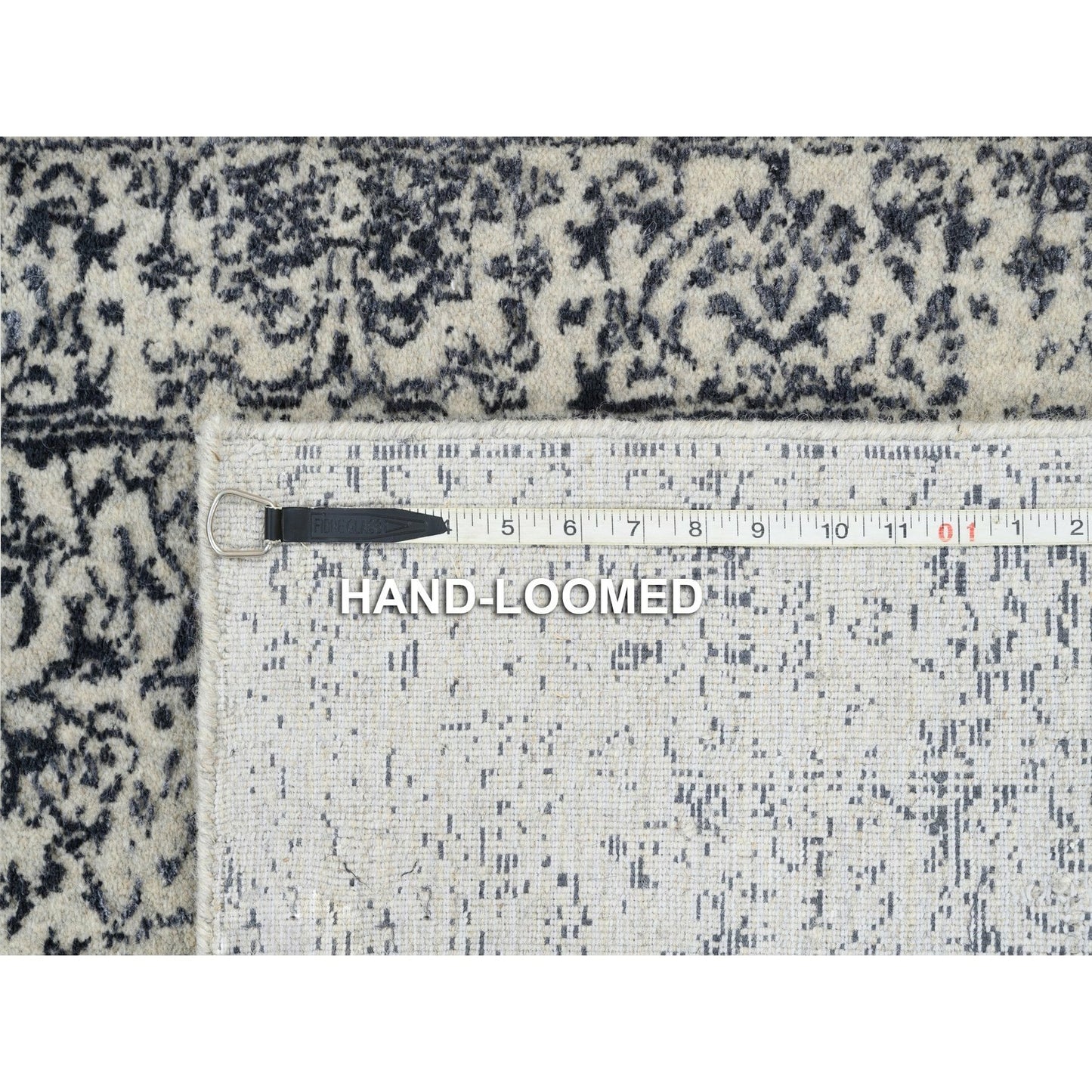 2'6"X6'1" Gray Wool And Silk Hand Loomed Fine Jacquard Round Rug