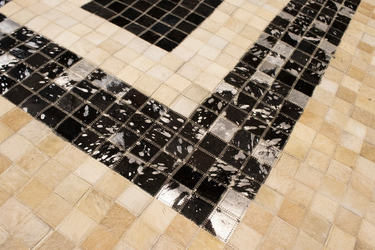 Hand-Stitched Black Beige Cowhide Leather Rug 4X6