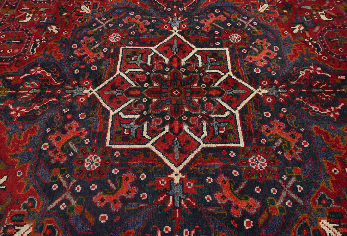 Vintage Hand-Knotted Floral Classic Style Wool