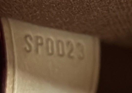 Louis Vuitton Abbesses Messenger Bag Monogram Canvas