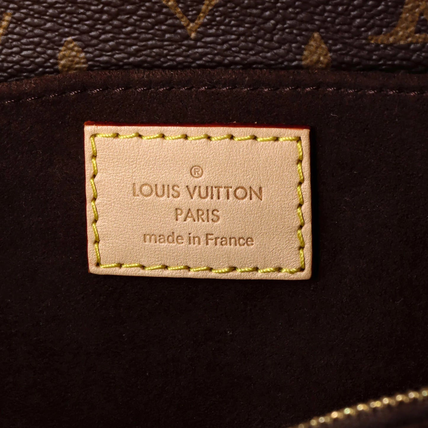 Louis Vuitton Pochette Metis Monogram Canvas East West