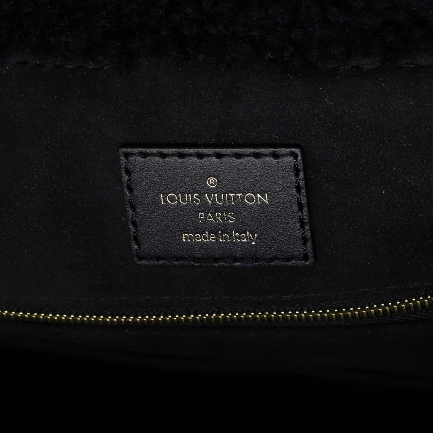 Louis Vuitton Onthego Tote Monogram Giant Teddy Fleece Gm