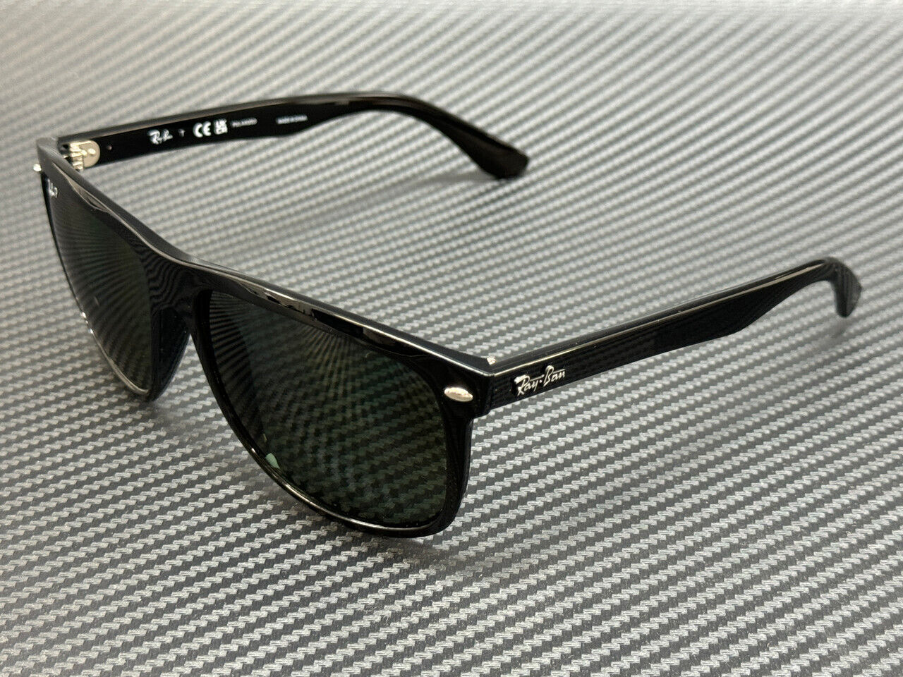 RAY BAN RB4147 601 58 Black Green Polarized