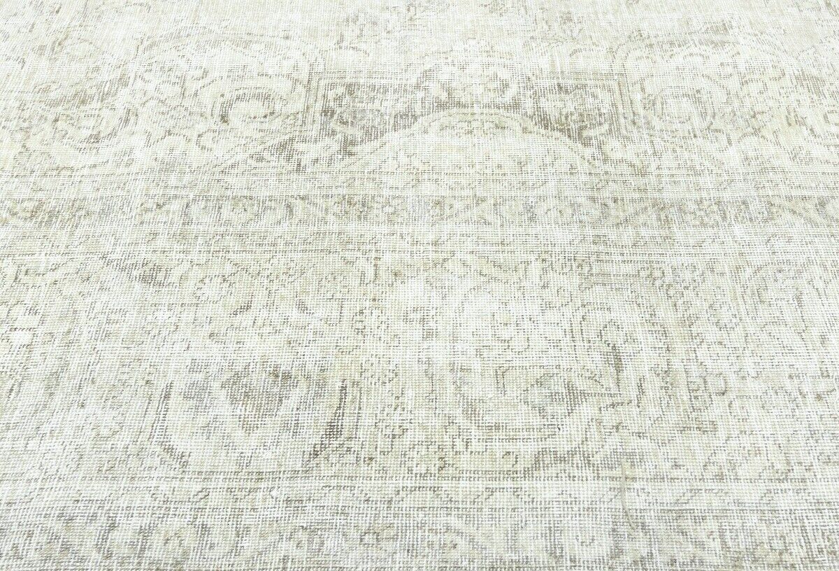 Distressed Vintage Oriental Rug Floral Dining