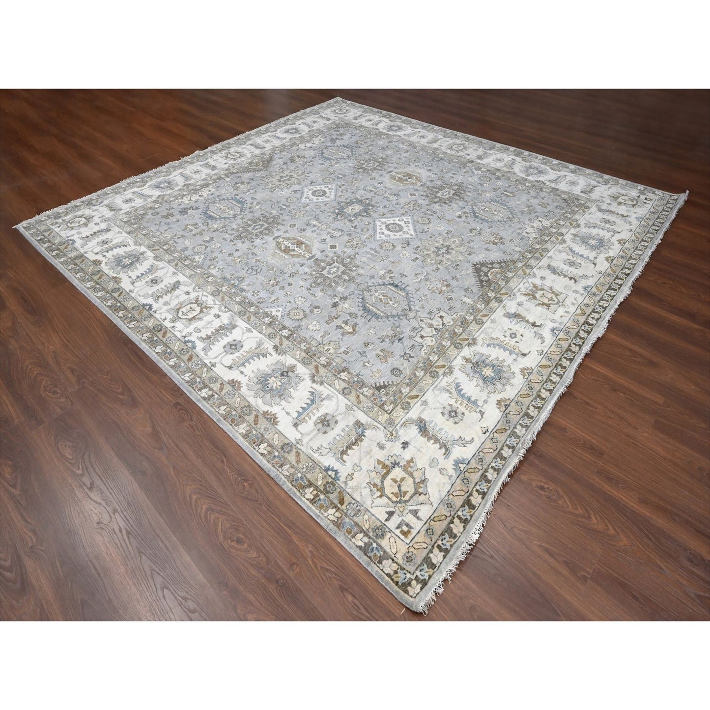 11'X11' Agreeable Gray Karjihooz 100% Wool Hand Knotted Squarish Rug
