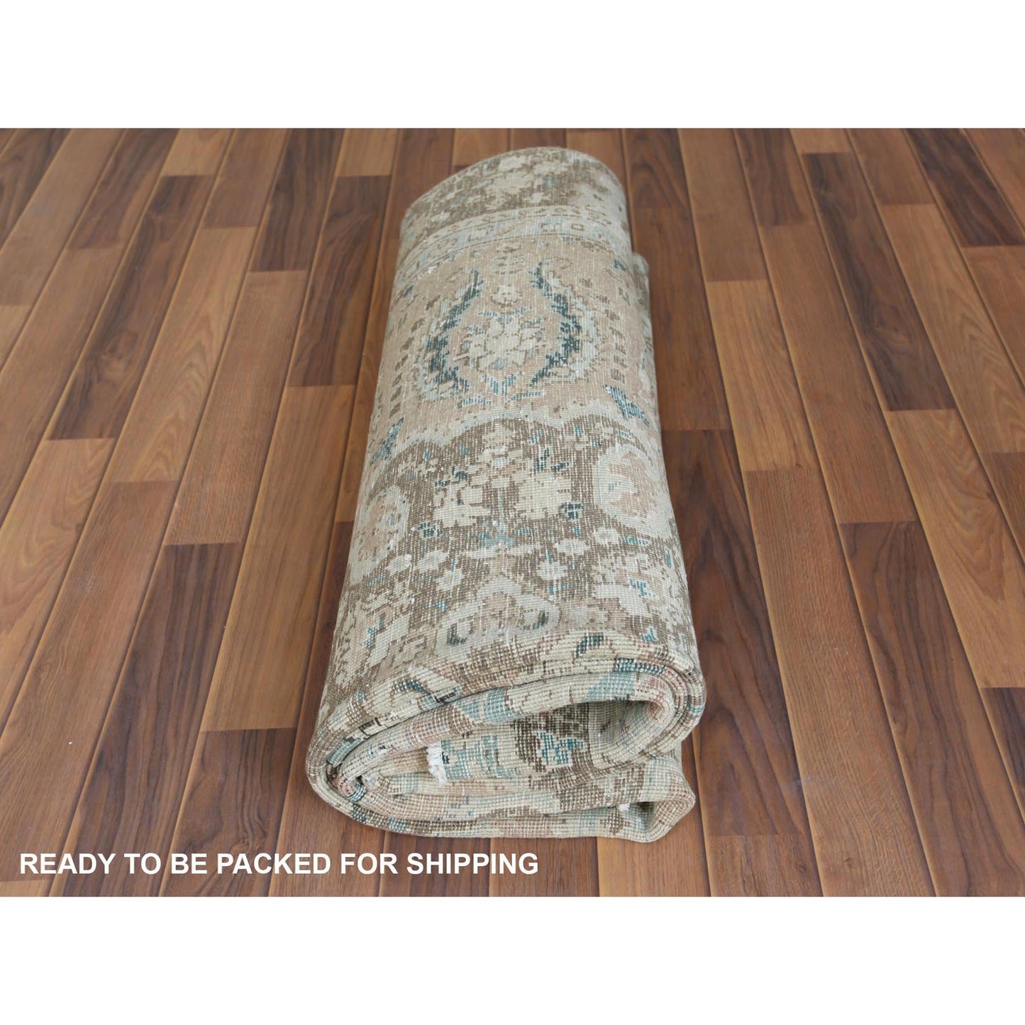 5'10"X9'5" Red Pure Wool Bohemian Farsian Tebraz Medallion Design Rug
