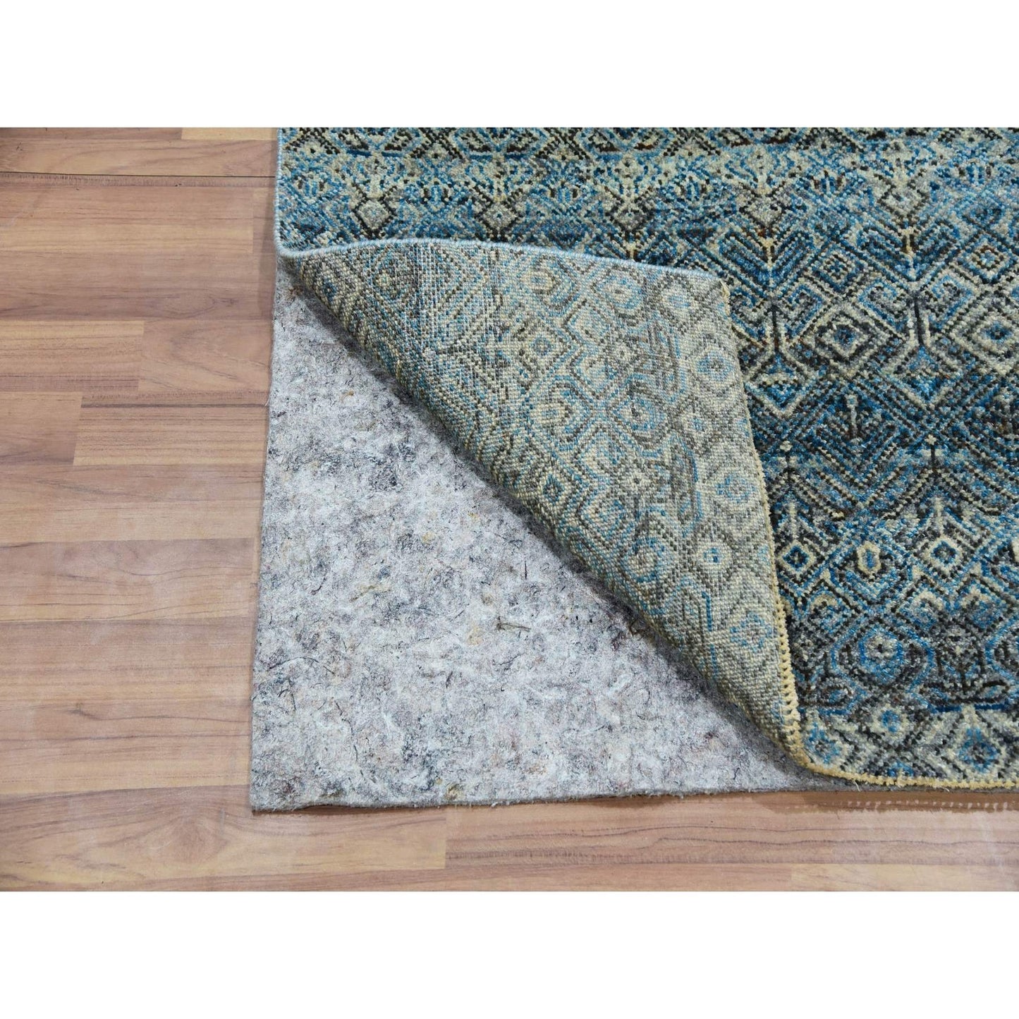 2'6"X8' Blue Diamond Shape Hand Knotted Kohinoor Herrita Wool Runner Rug