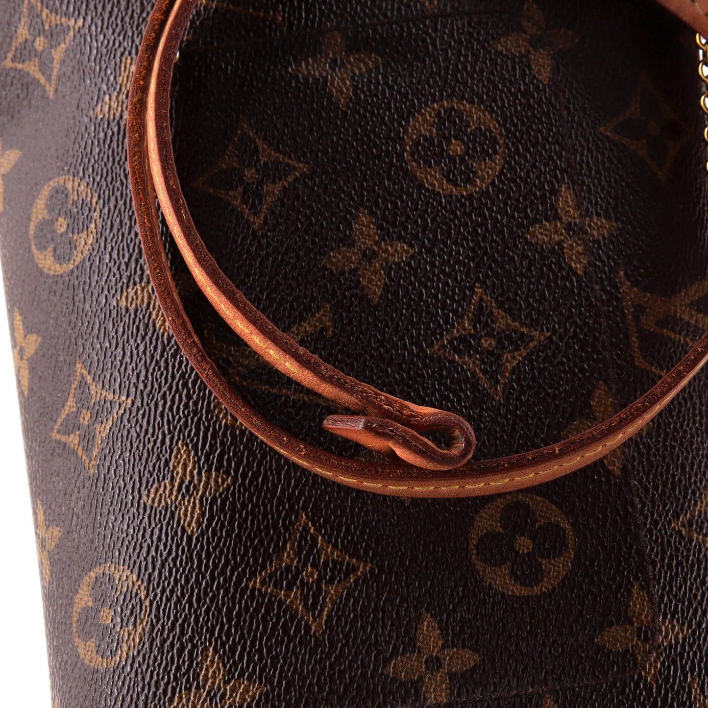 Louis Vuitton Favorite Handbag Monogram Canvas Mm
