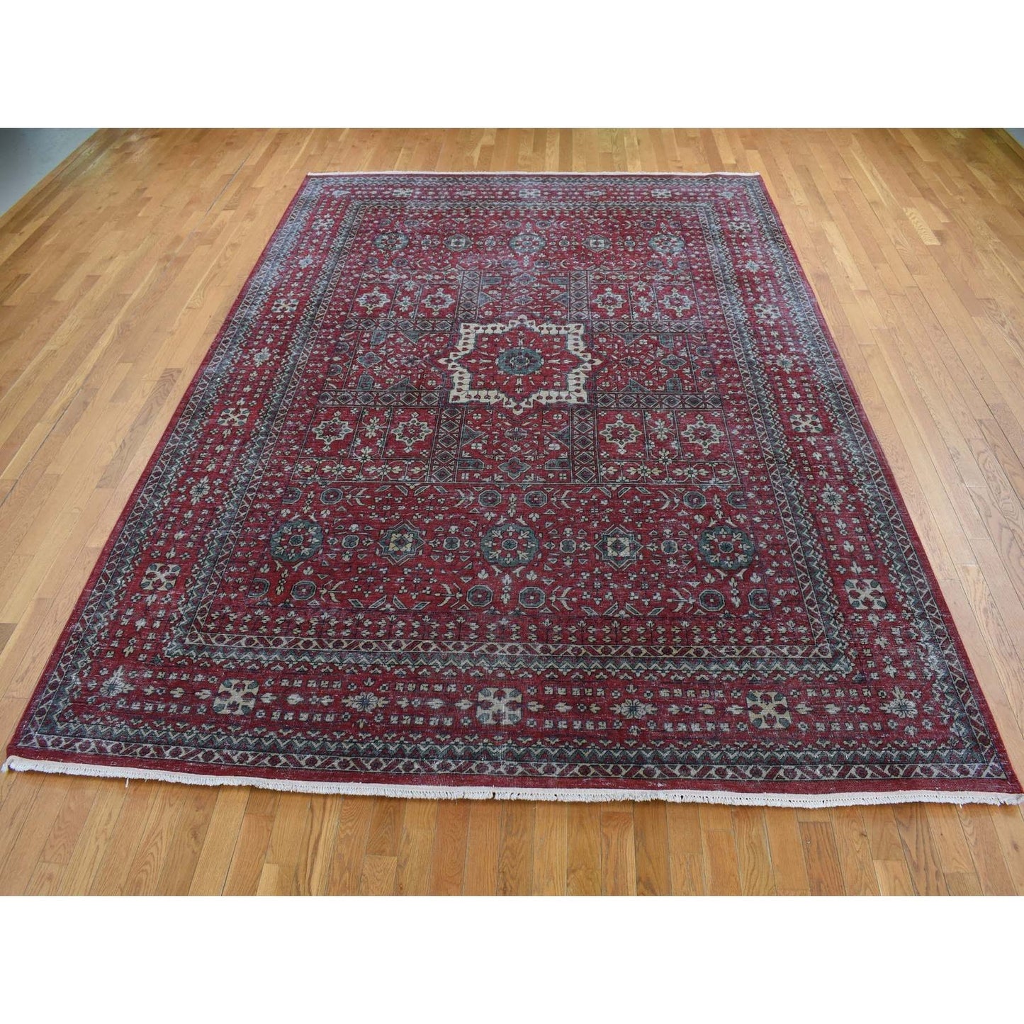 9'X12' Red Vintage Look Mamluk Worn Wool Hand Knotted Rug