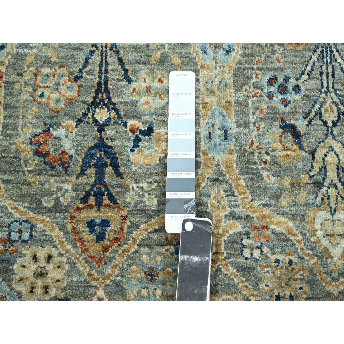 8'X9'10" Gray Zoroastrian Garden Pattern Hand Knotted Pure Wool Rug