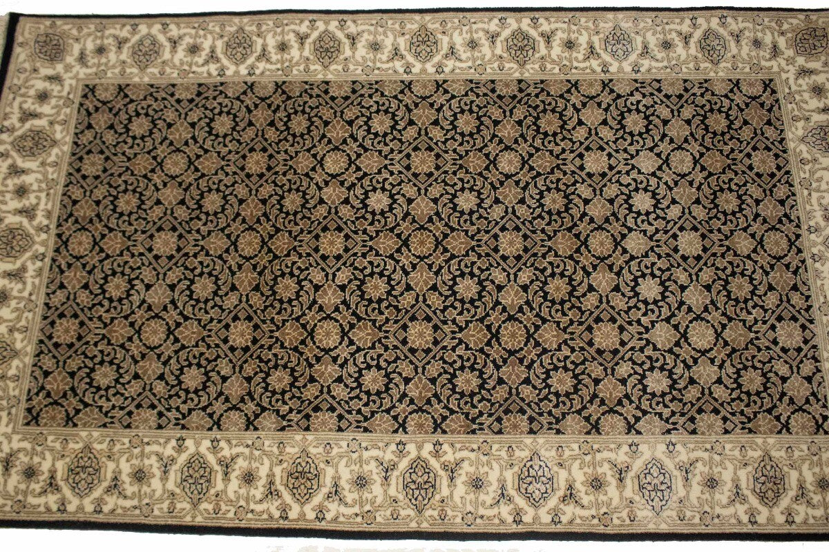 Oriental Rug Extra Fine Herati Floral Classic