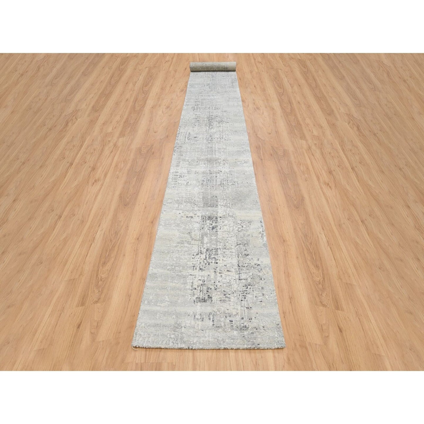 2'6"X20' Gray Modern Hand Knotted Undyed Natural Wool Runner Oriental Rug