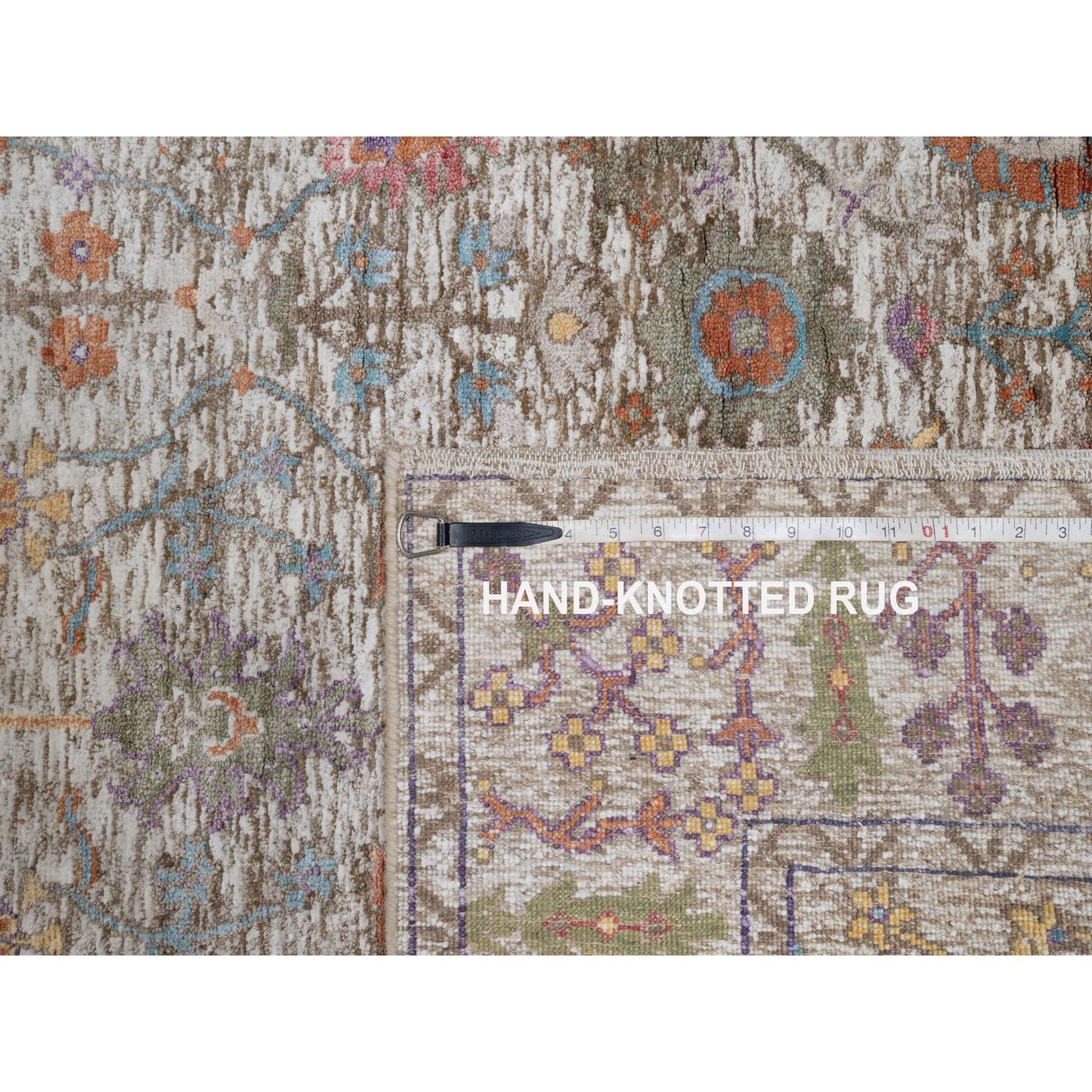 4'X6'1" Daisy White Silk With Textured Wool Hand Knotted Vase Design Rug