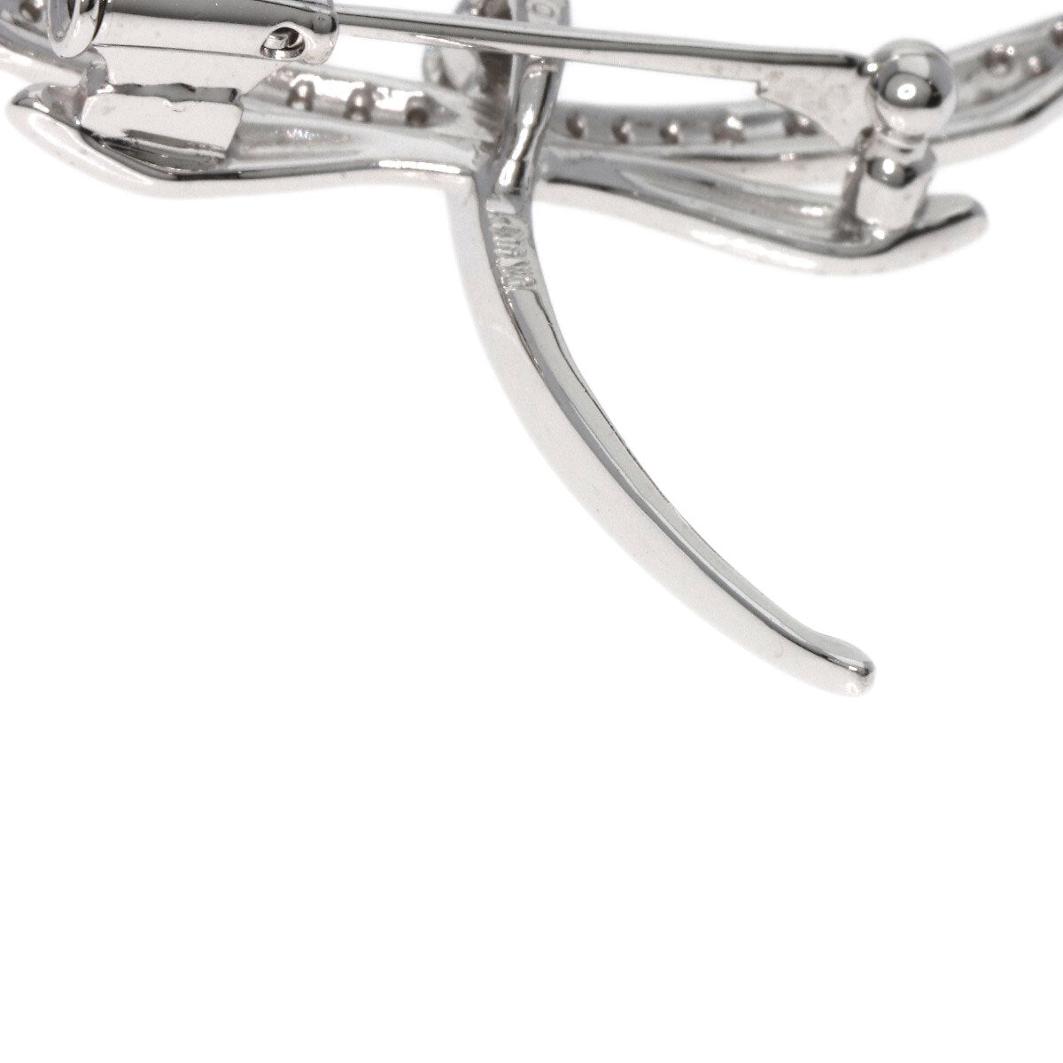 0.3Ct Diamond Dragonfly Motif Brooch K18 White