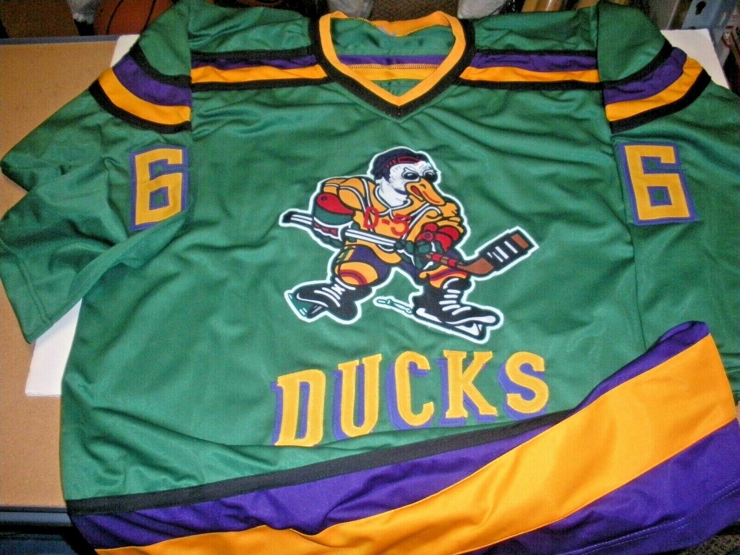 Emelio Estevez The Mighty Ducks Coach Bombay Go
