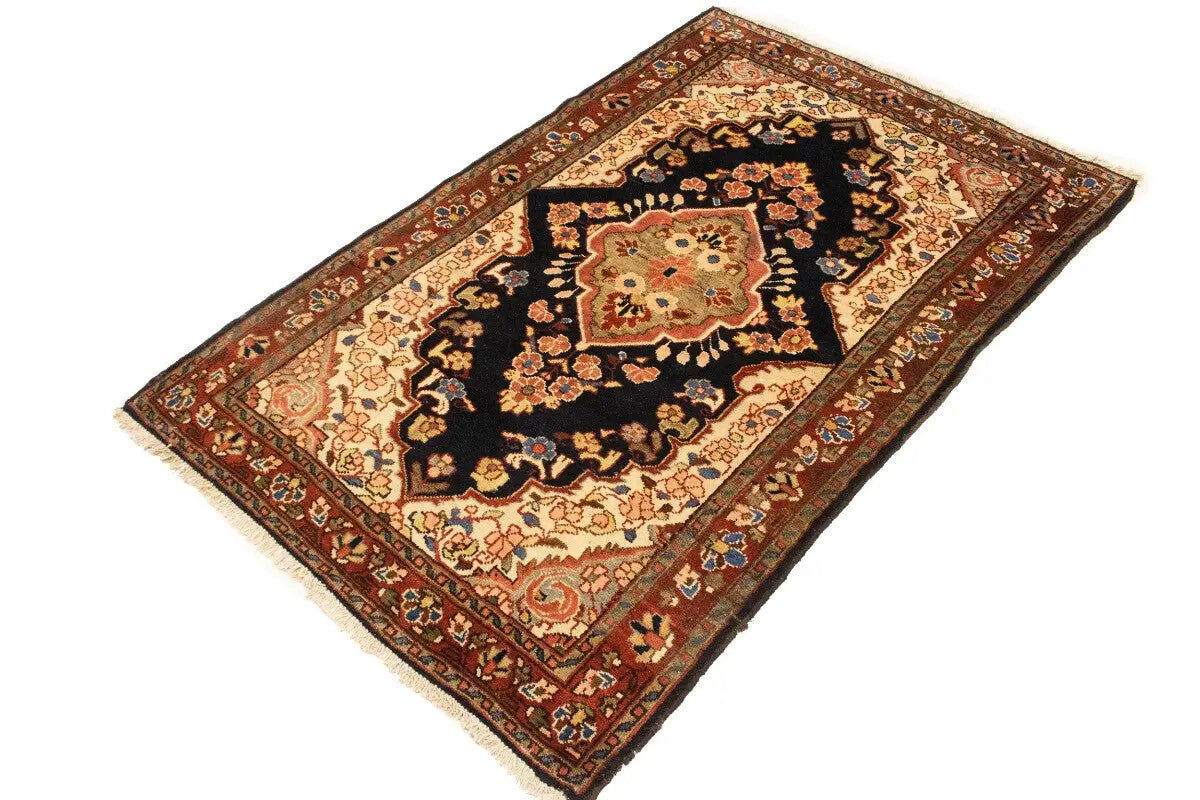 Antique Traditional Floral Oriental Rug Bedroom