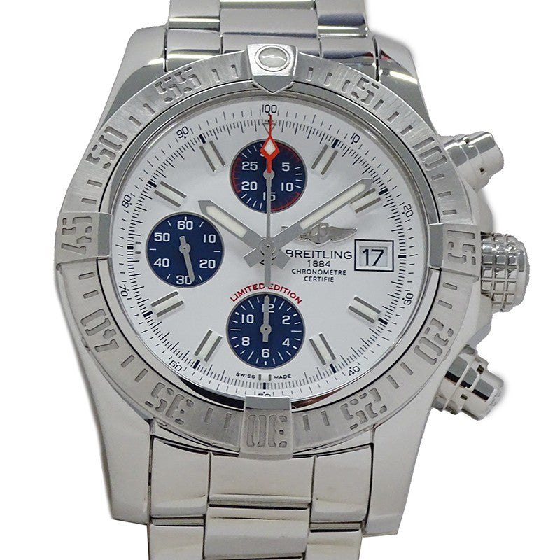 Breitling Avenger Ii A13381