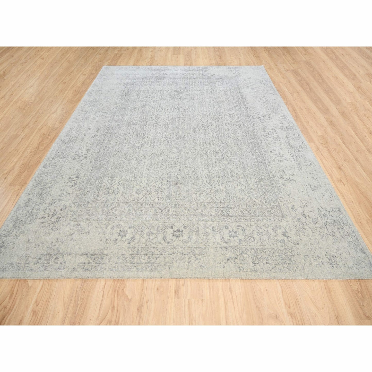 8'X10'1" Beige Hand Loomed Fine Jacquard Wool And Art Silk Oriental Rug