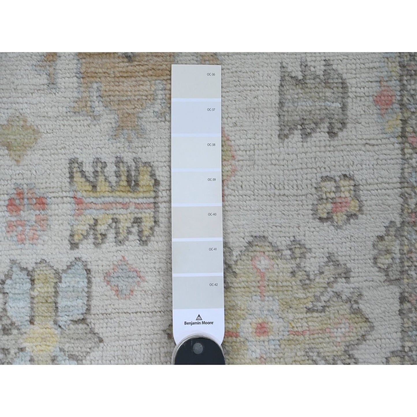2'7"X9'8" White Wool Hand Knotted Angora Oushak Leaf Pattern Runner Rug