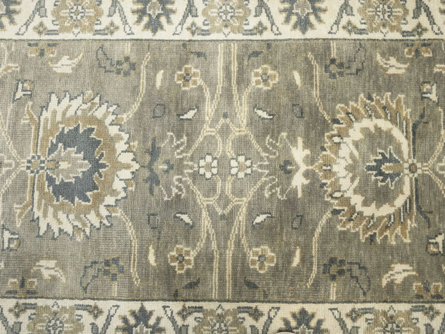 2'6X8 Ft Hand-Knotted Oushak Chobi Wool Runner
