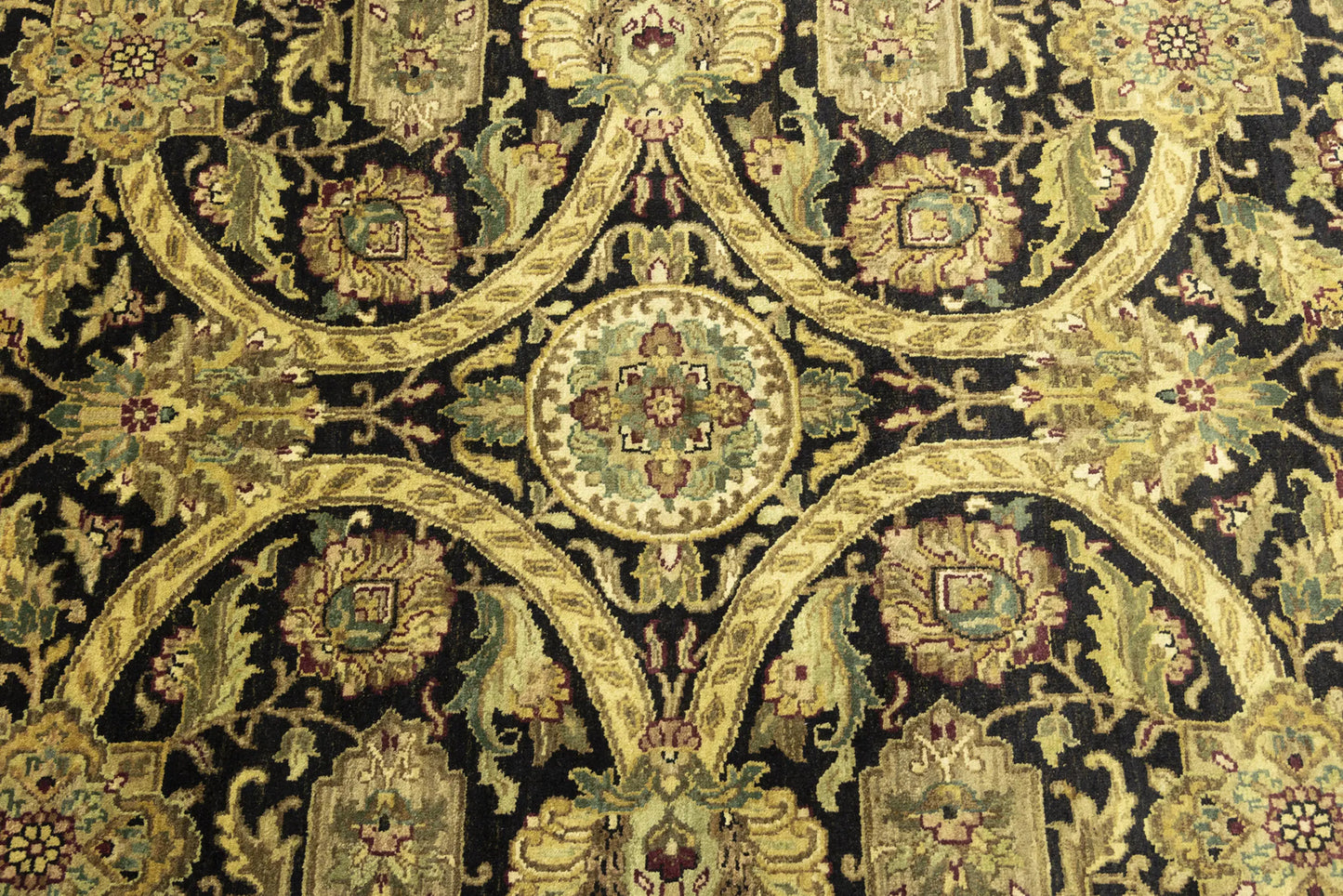 8X10 ft Handmade Floral Traditional Wool Rug