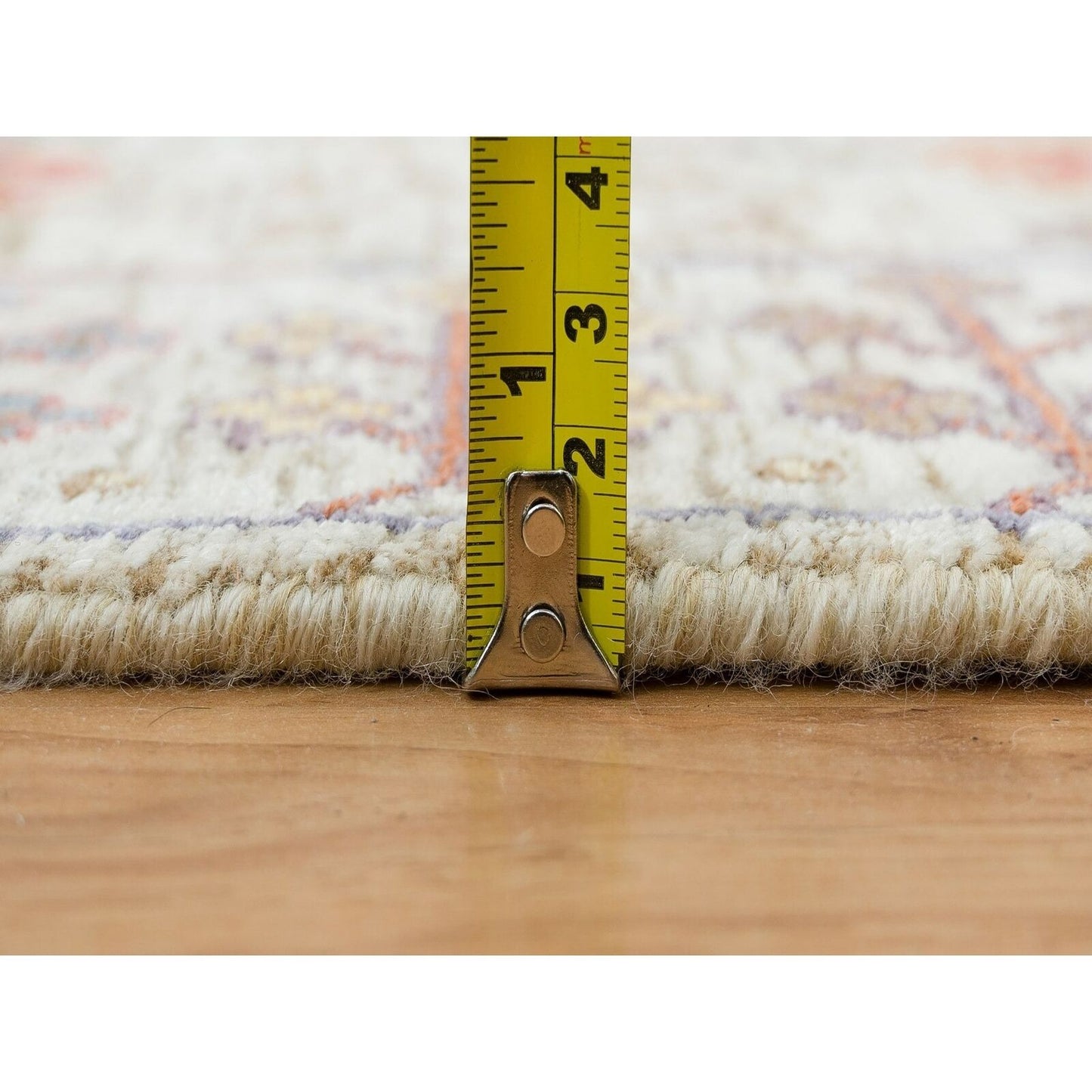 2'6"X6'2" Taupe Hand Knotted Directional Vase Design Silk/Wool Runner Rug