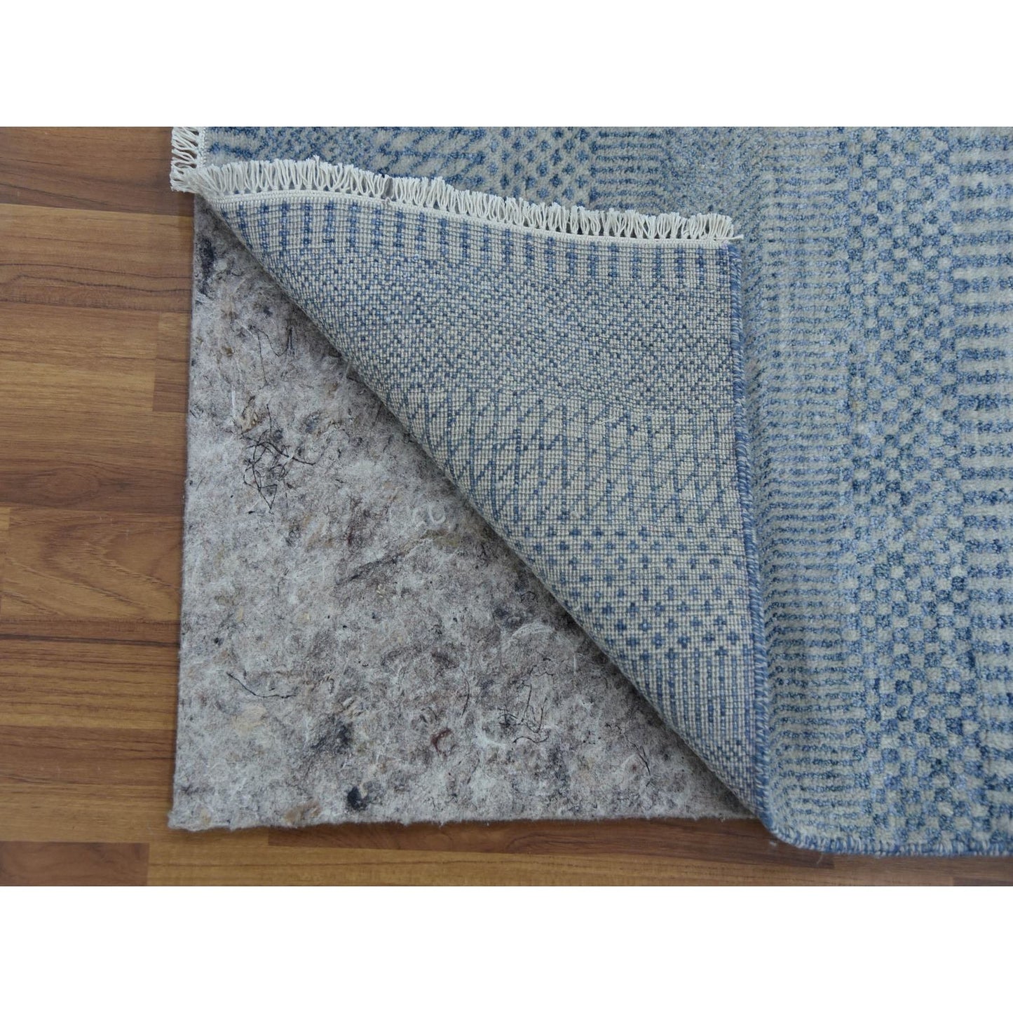 2'6"X12' Gray, Modern Grass Design, Wool And Silk Hand Knotted Runner Rug