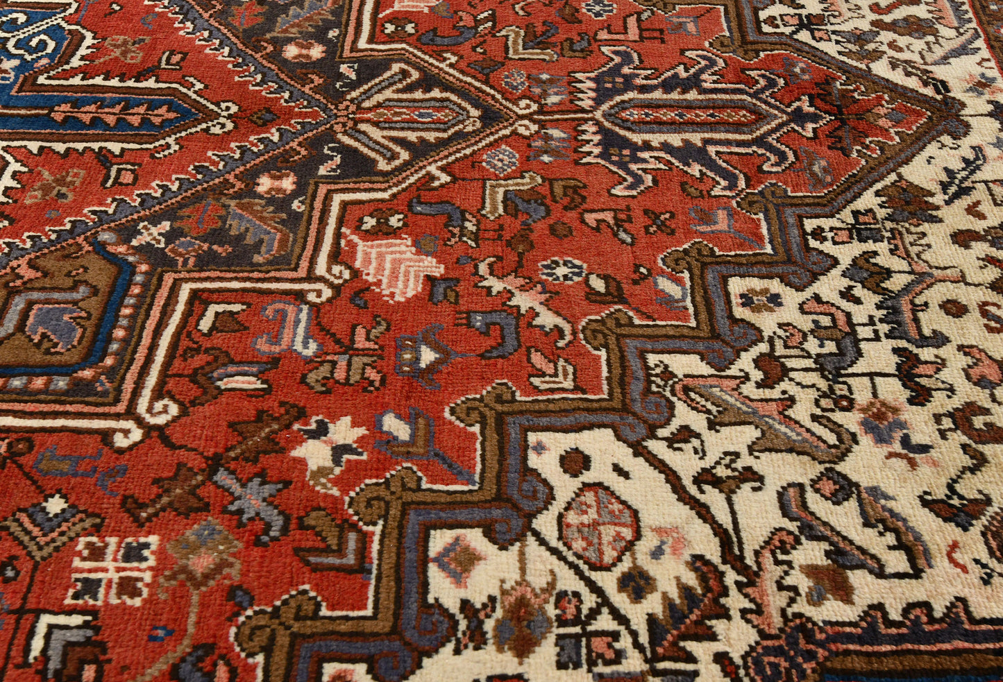 Handmade Serapi Heriz Oriental Rug 7X9 Ft Vintage