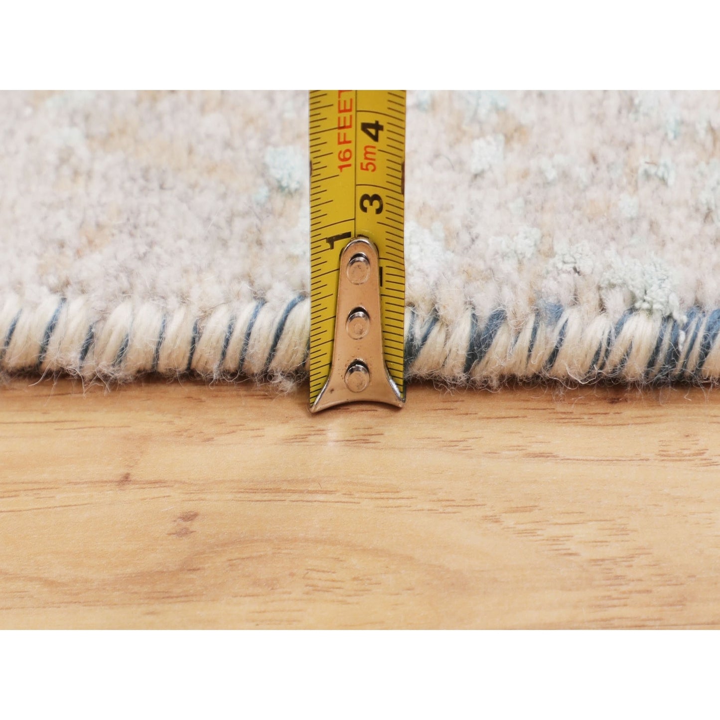3'X5' Ivory Touch Of Green Pure Silk With Textured Wool Hand Knotted Rug