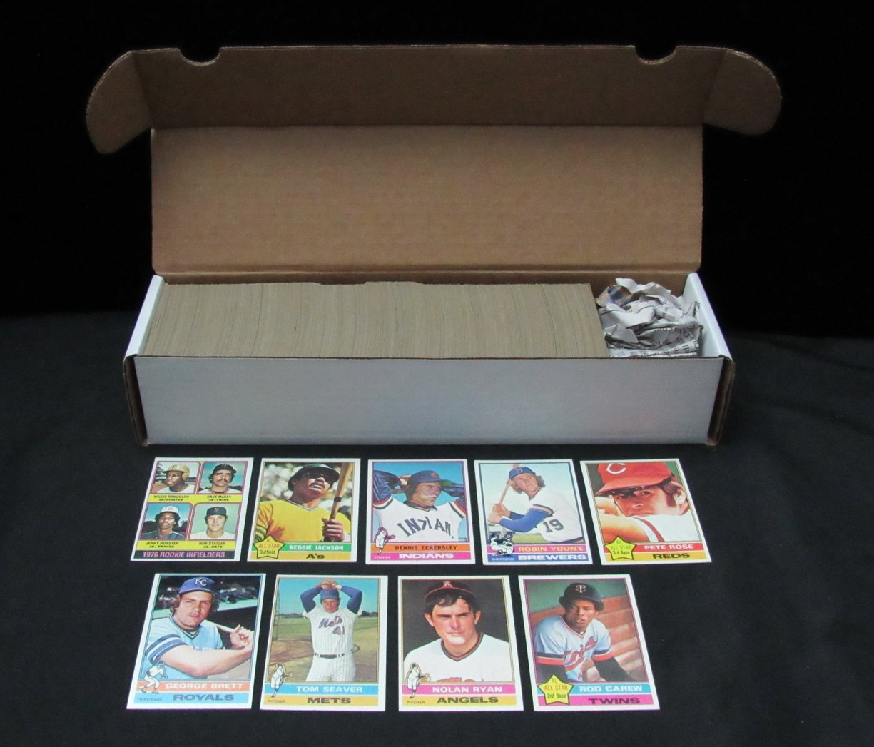 1976 Topps Baseball Complete Set (660) Brett Rc