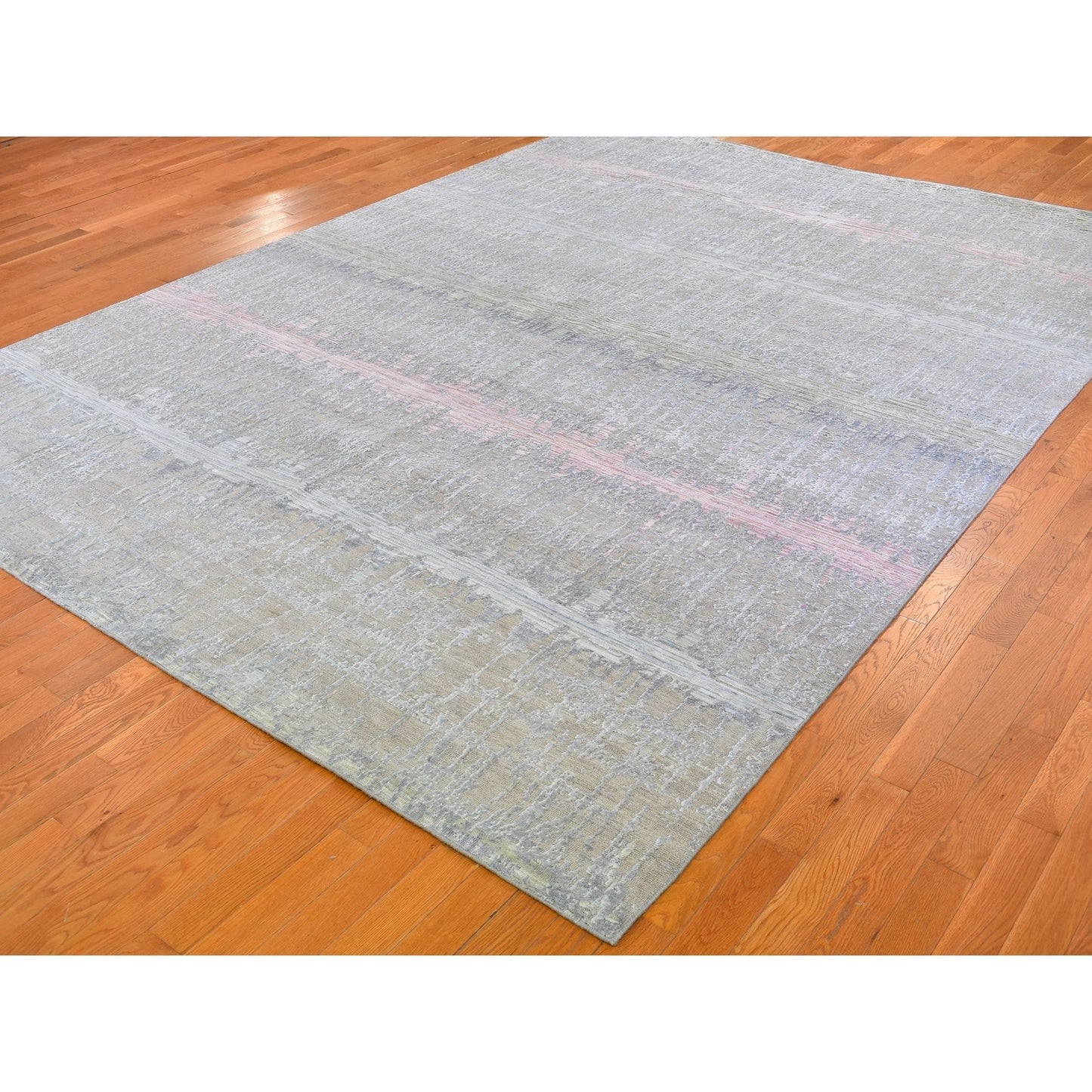 9'X12'5" Pink Cardiac Design Textured Wool And Pure Silk Hand Knotted Rug