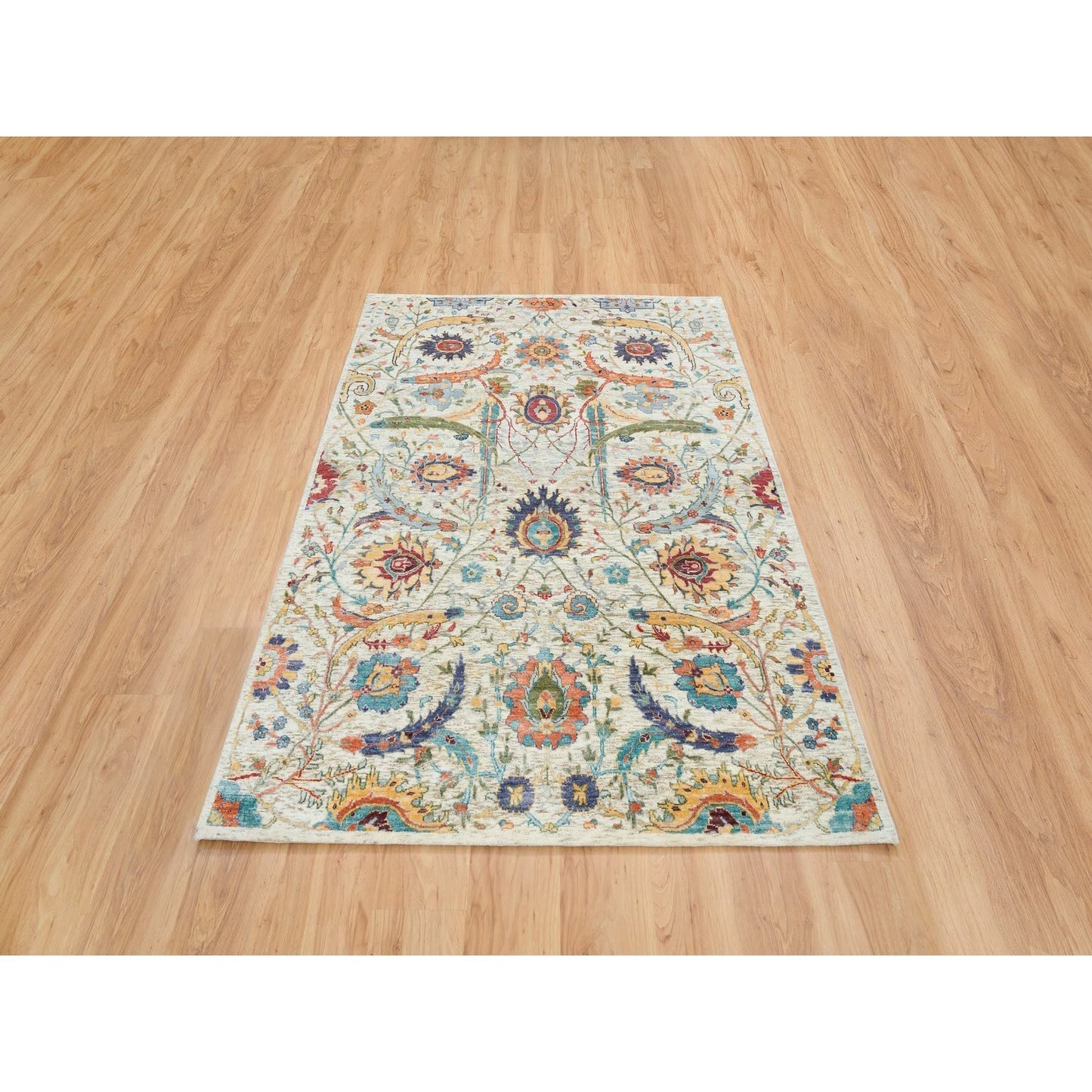 5'2"X7'4" Tan,Hand Knotted Sickle Leaf Silk Textured Wool Oriental Rug