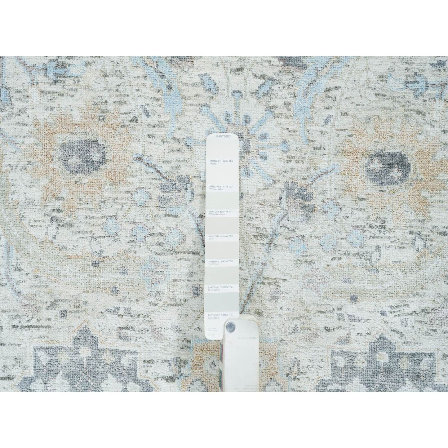 2'7"X8'2" Ivory Hand Knotted Sickle Leaf Design Silk/Wool Runner Rug