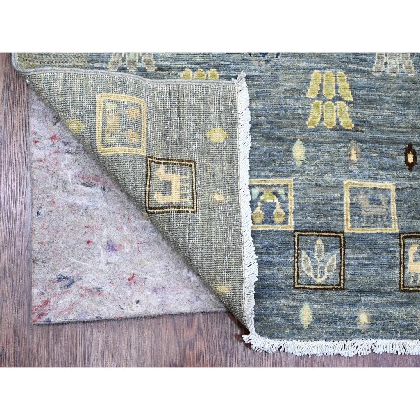 2'8"X7'7" Gray Hand Knotted Fine Kashkuli Animal Figurine Wool Runner Rug