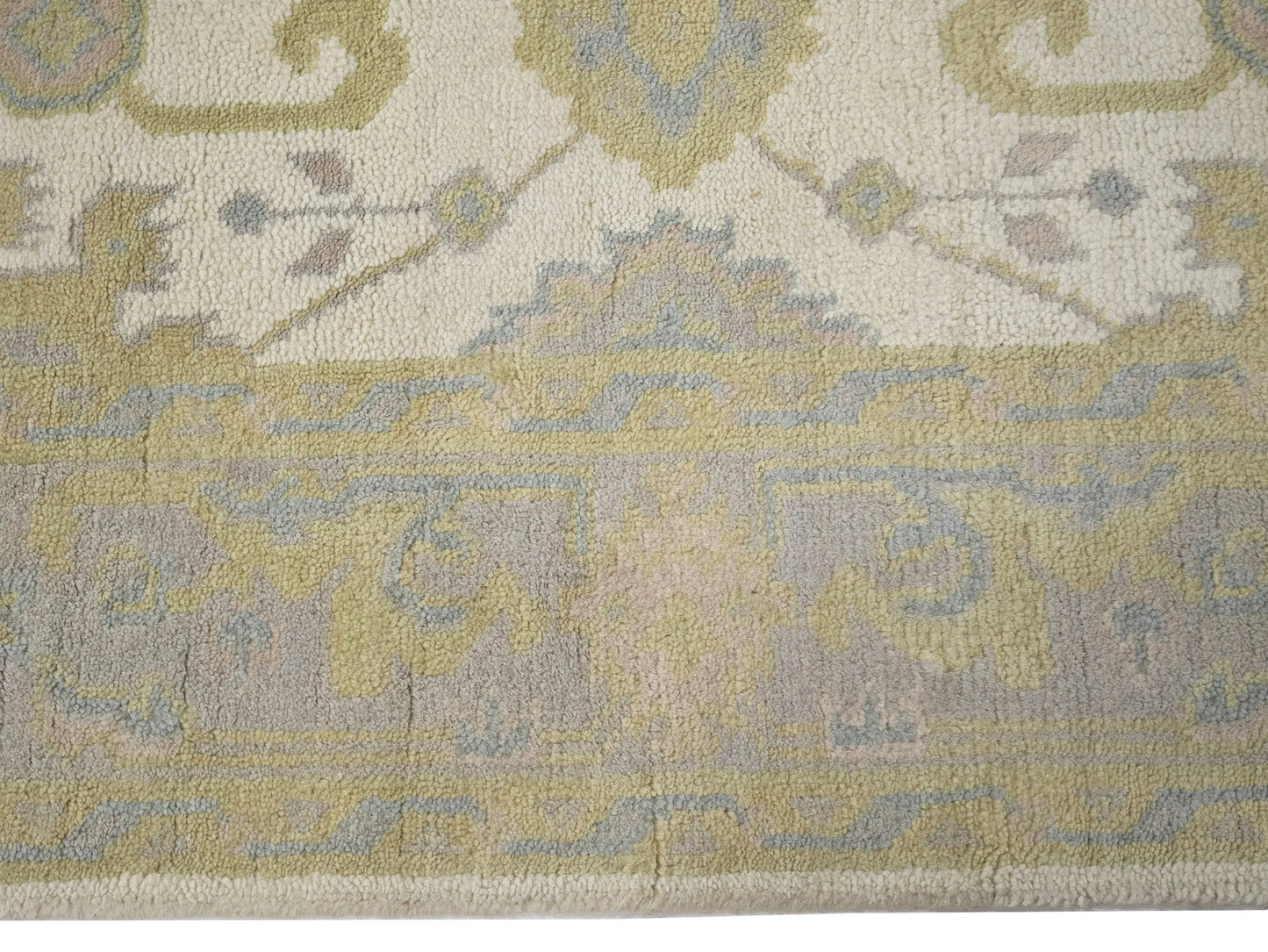 Floral Hand-Knotted Oushak Chobi Oriental Rug 4X6 ft Cream Wool Carpet