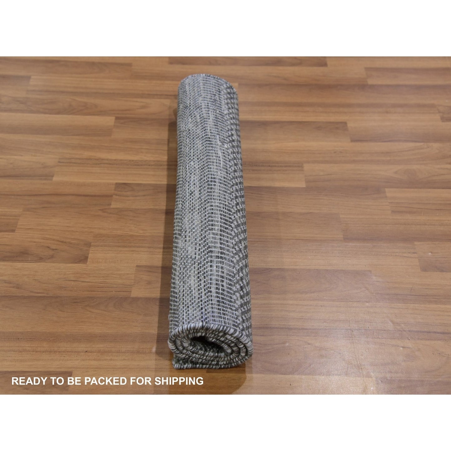 2'1"X3'1" Echo Gray Hand Knotted Dyed Wool Grass Design Mat Rug
