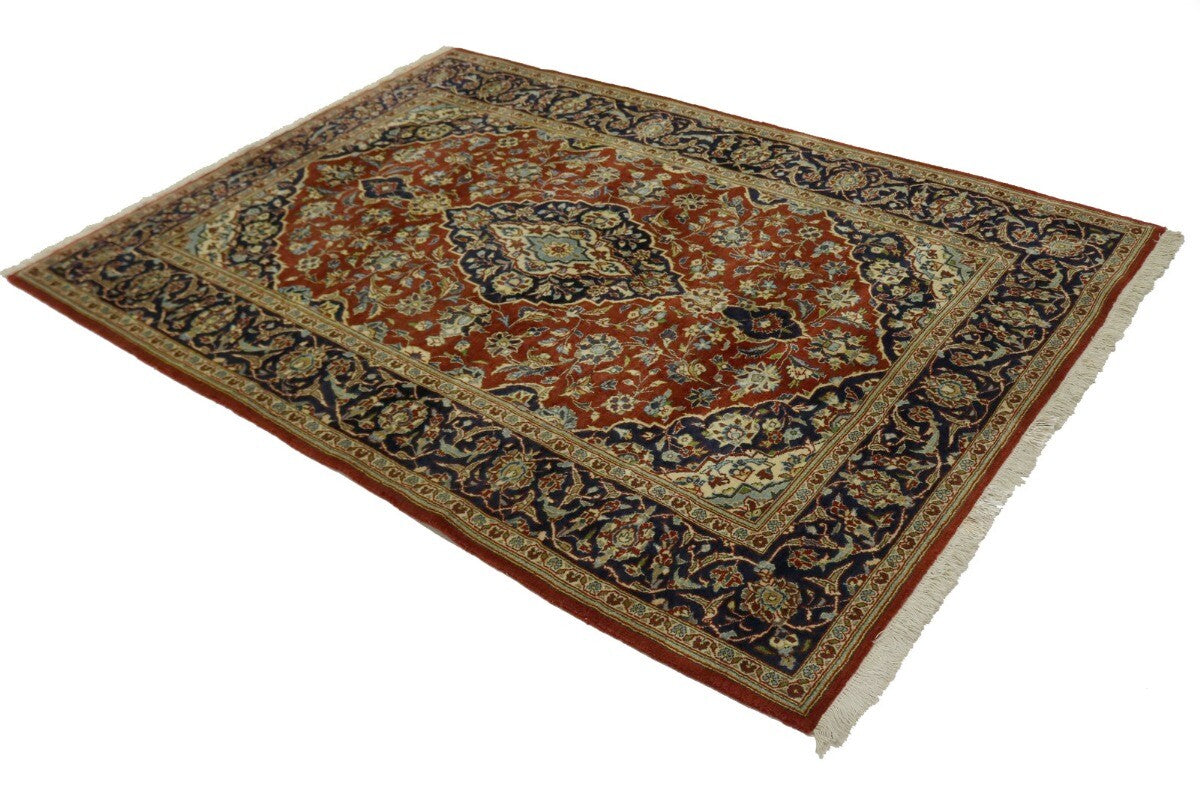 Handmade Classic Vintage Traditional Wool Rug