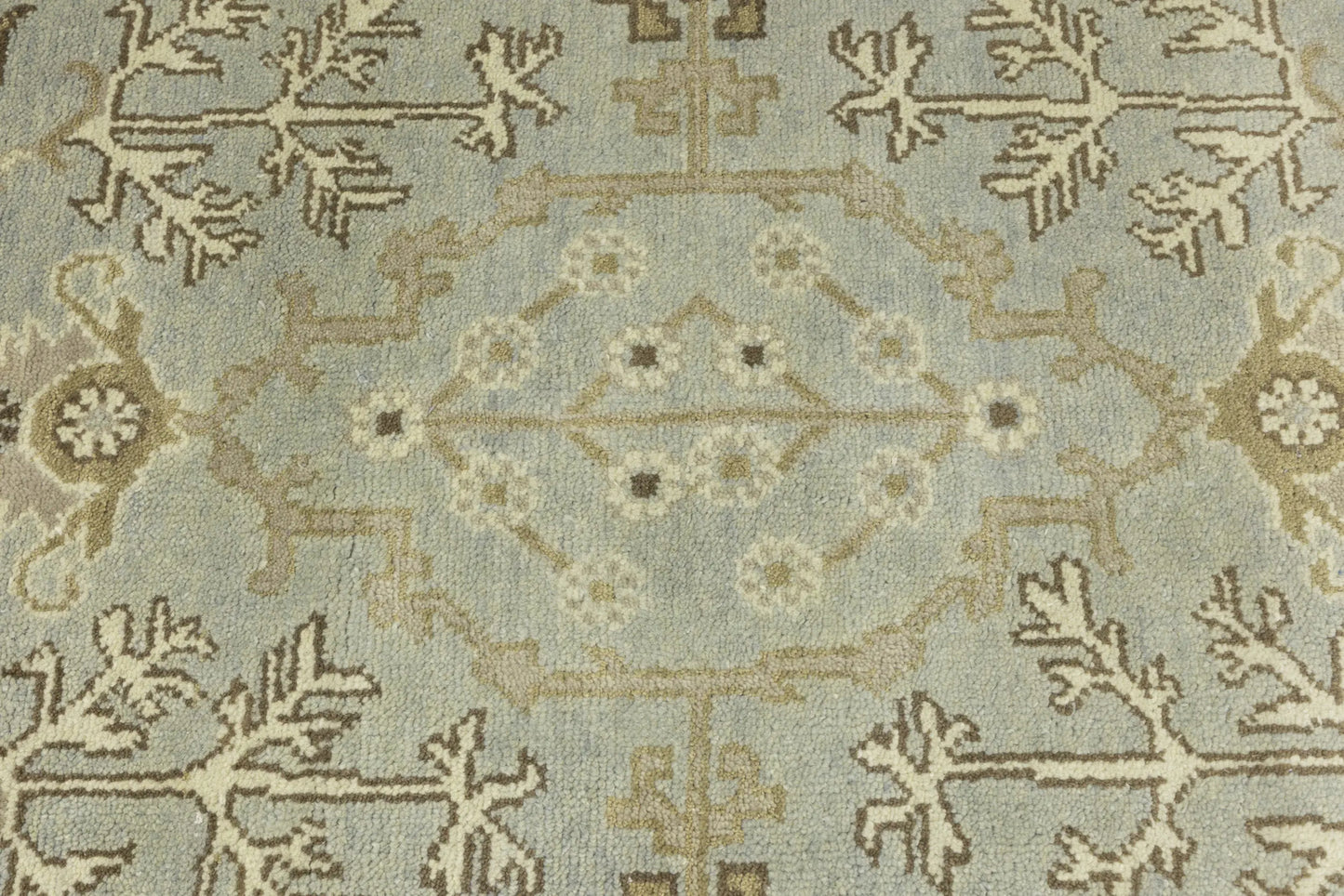 Handmade Oushak Chobi Wool Rug Light Gray Floral
