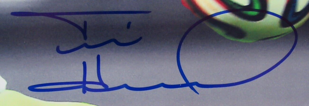 Tim Howard Usa Soccer Autographed/Signed 16X20 Photo Jsa 133523