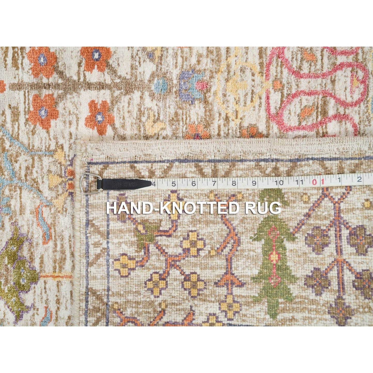 4'3"X10' Taupe Directional Vase Design Silk/Wool Hand Knotted Runner Rug