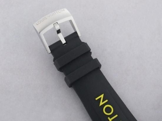 Louis Vuitton Tambour Street Diver Neon Black