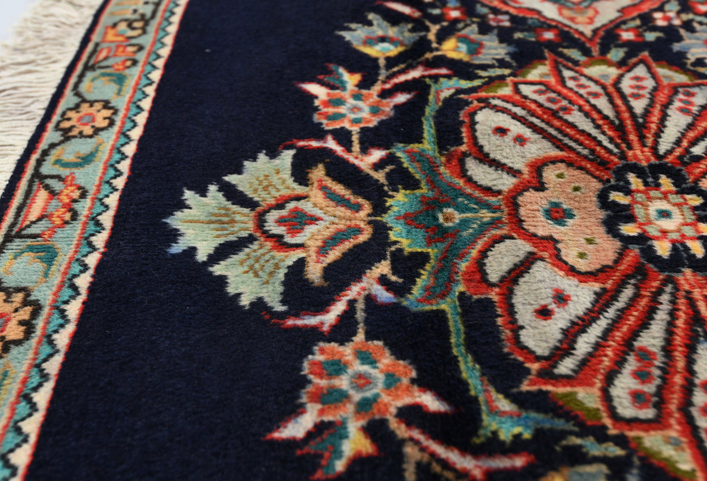 2X3 Ft Small Classic Floral Oriental Rug Entryway