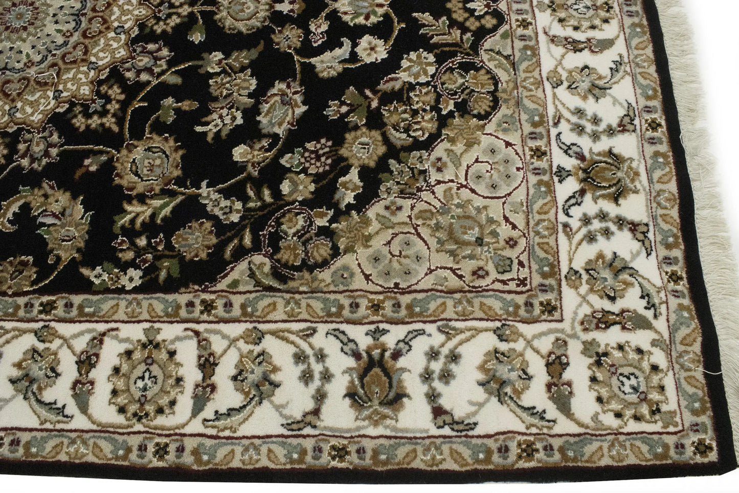 Handmade Wool Indo-Nain Floral Oriental Rug