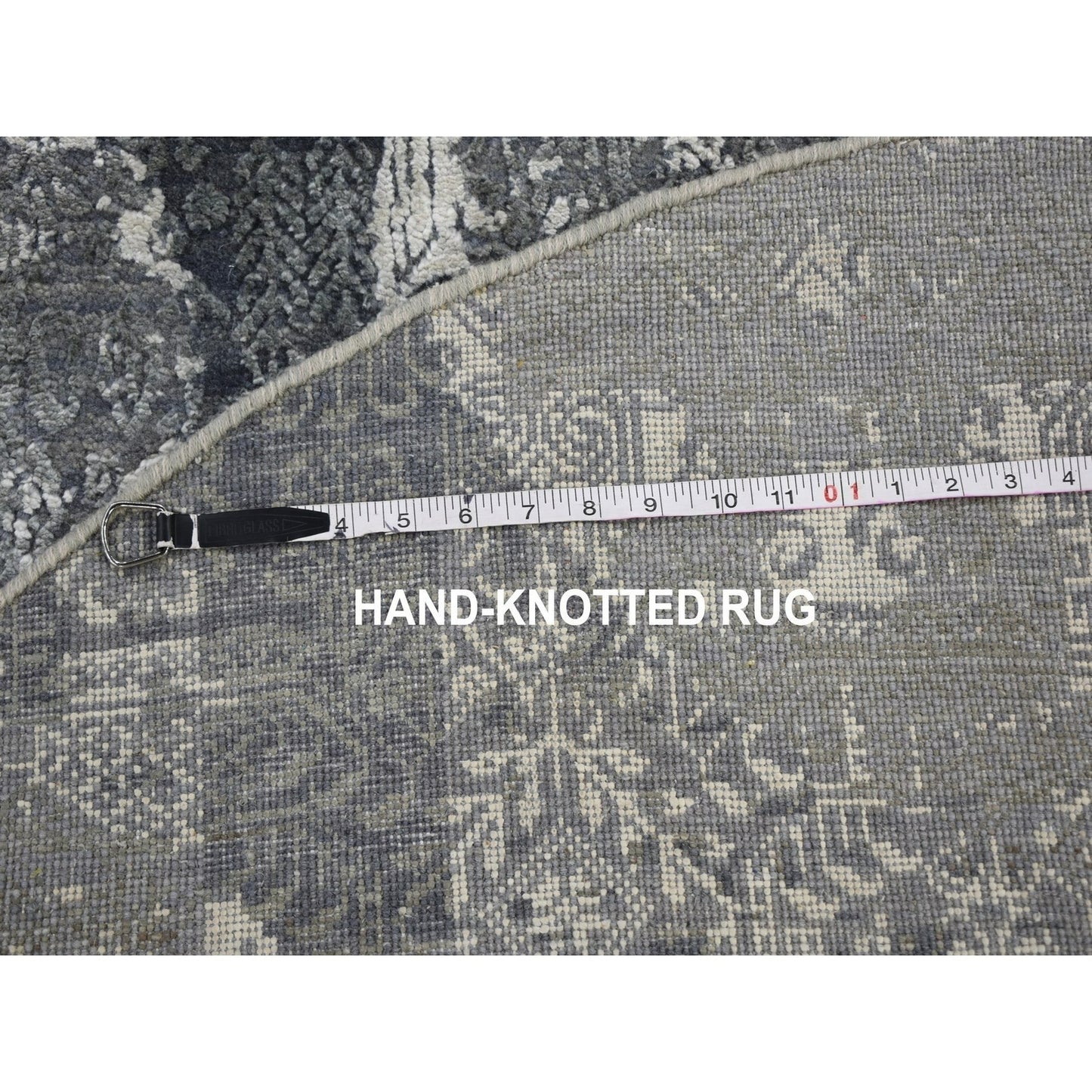 6'1"X6'1" Gray Wool And Pure Silk Jewellery Design Hand Knotted Round Rug