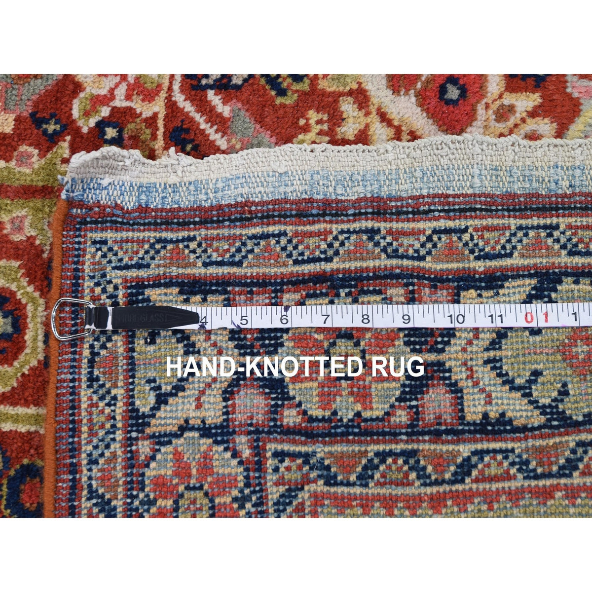 4'1"x6'7" Red Antique Mahal Exc Condition Fine Hand Knotted Oriental Rug