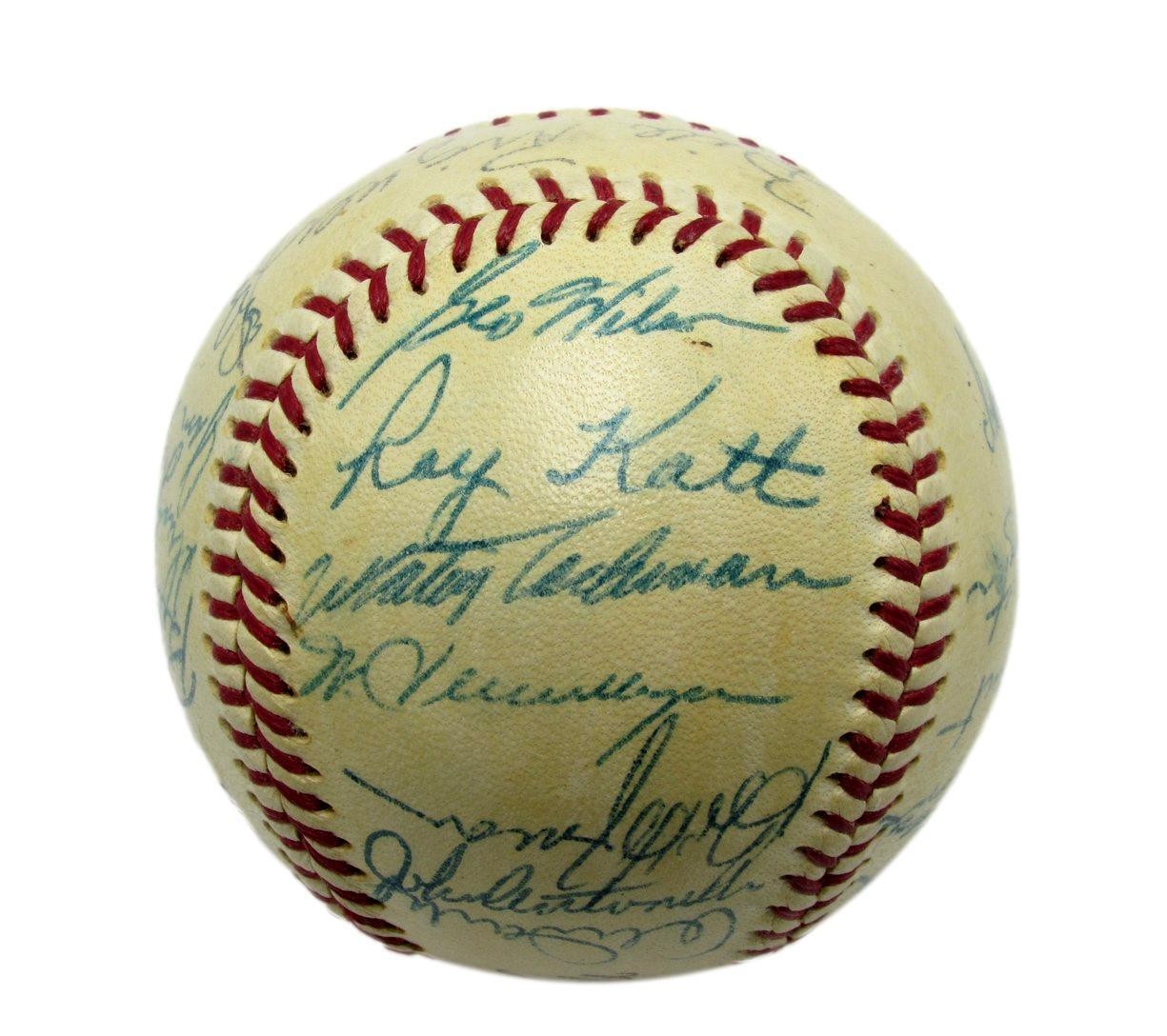 Vintage 1956 New York Giants Autographed By 25 Willie Mays Rawlings Onl Baseball